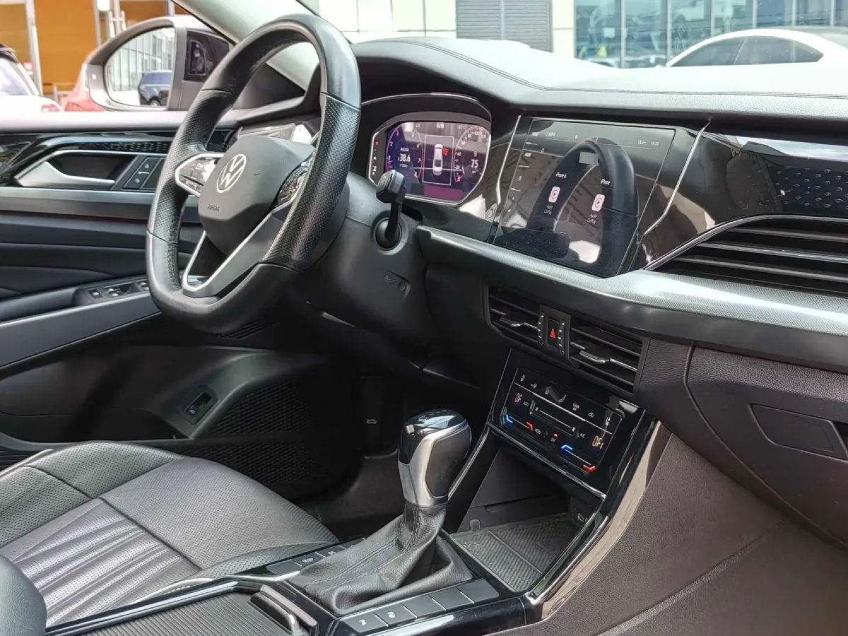 2022 Xpeng P7 BEV 60.2KWH,autocango,china used car exporter,china ev exporter,chinese used car exporter,chinese used ev exporter