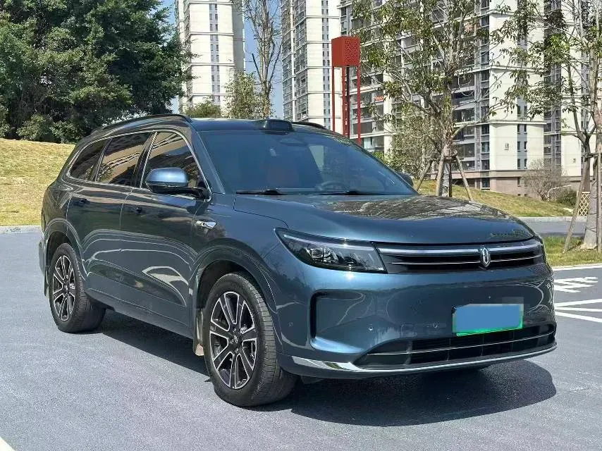 2024 AITO AITO M7 1.5T 152HP L4 REEV 42KWH,autocango,china used car exporter,china ev exporter,chinese used car exporter,chinese used ev exporter