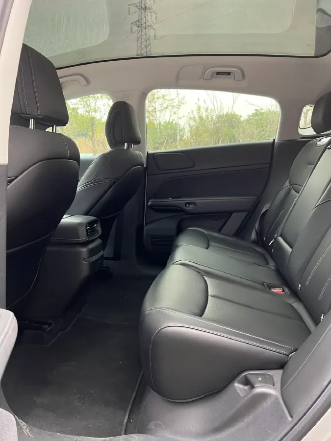 2023 Xpeng G6 BEV 87.5KWH,autocango,china used car exporter,china ev exporter,chinese used car exporter,chinese used ev exporter