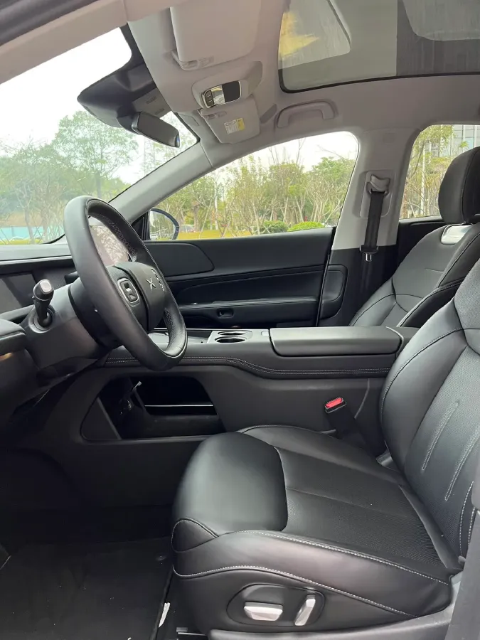 2023 Xpeng G6 BEV 87.5KWH,autocango,china used car exporter,china ev exporter,chinese used car exporter,chinese used ev exporter