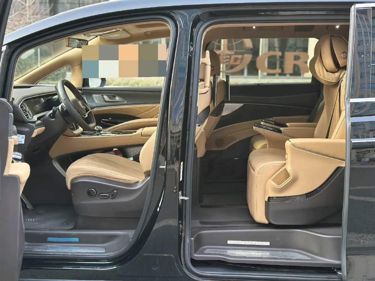 2025 Denza D9 1.5T 156HP L4 E-CVT PHEV 40KWH,autocango,china used car exporter,china ev exporter,chinese used car exporter,chinese used ev exporter