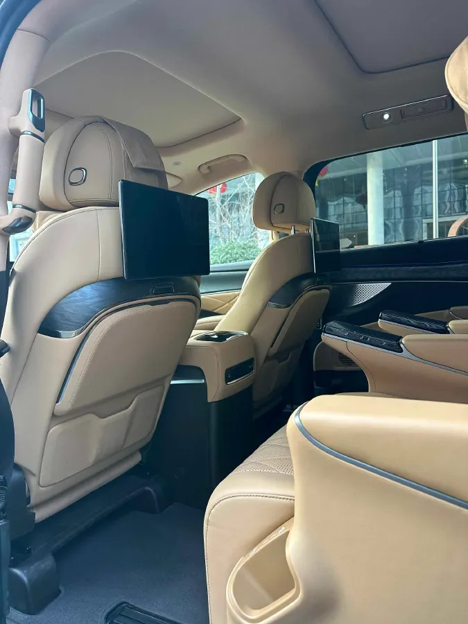 2025 Denza D9 1.5T 156HP L4 E-CVT PHEV 40KWH,autocango,china used car exporter,china ev exporter,chinese used car exporter,chinese used ev exporter