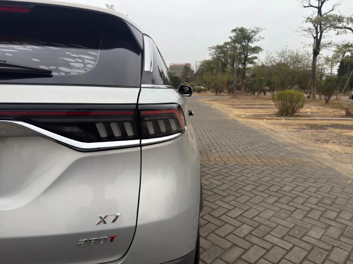 2020 BeiJing Auto X7 1.5T 188HP L4 7DCT,autocango,china used car exporter,china ev exporter,chinese used car exporter,chinese used ev exporter