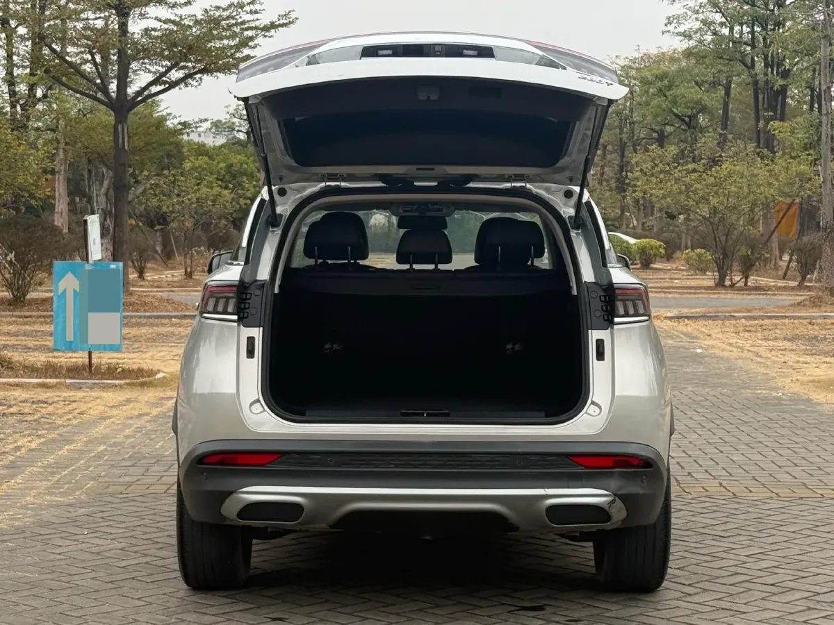 2020 BeiJing Auto X7 1.5T 188HP L4 7DCT,autocango,china used car exporter,china ev exporter,chinese used car exporter,chinese used ev exporter