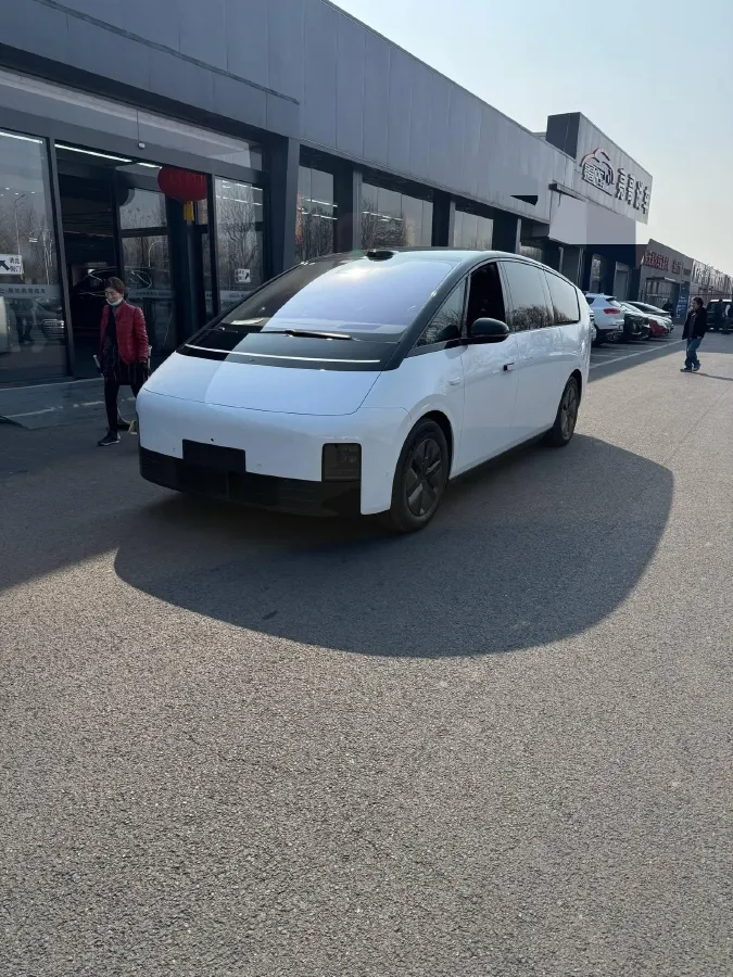 2025 Li MEGA BEV,autocango,china used car exporter,china ev exporter,chinese used car exporter,chinese used ev exporter