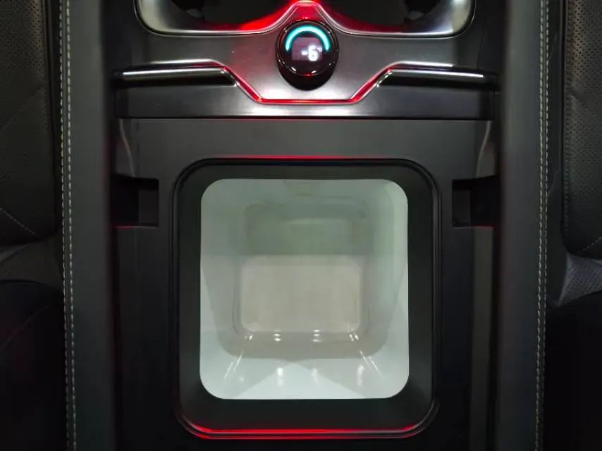 2023 FangChengBao Bao 5 1.5T 194HP L4 E-CVT PHEV 31.8KWH,autocango,china used car exporter,china ev exporter,chinese used car exporter,chinese used ev exporter