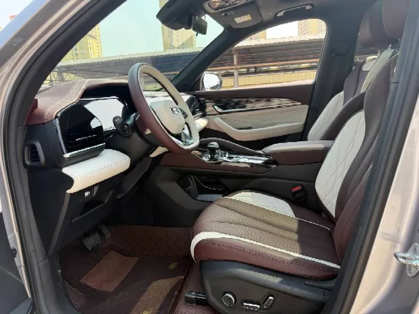 2021 Geely Monjaro 2.0T 218HP L4 7DCT,autocango,china used car exporter,china ev exporter,chinese used car exporter,chinese used ev exporter