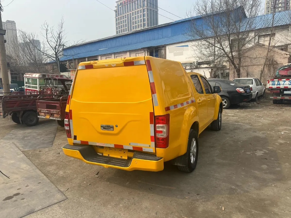2019 Isuzu RE-MAX Jim 2.0T 204HP L4 5MT,autocango,china used car exporter,china ev exporter,chinese used car exporter,chinese used ev exporter