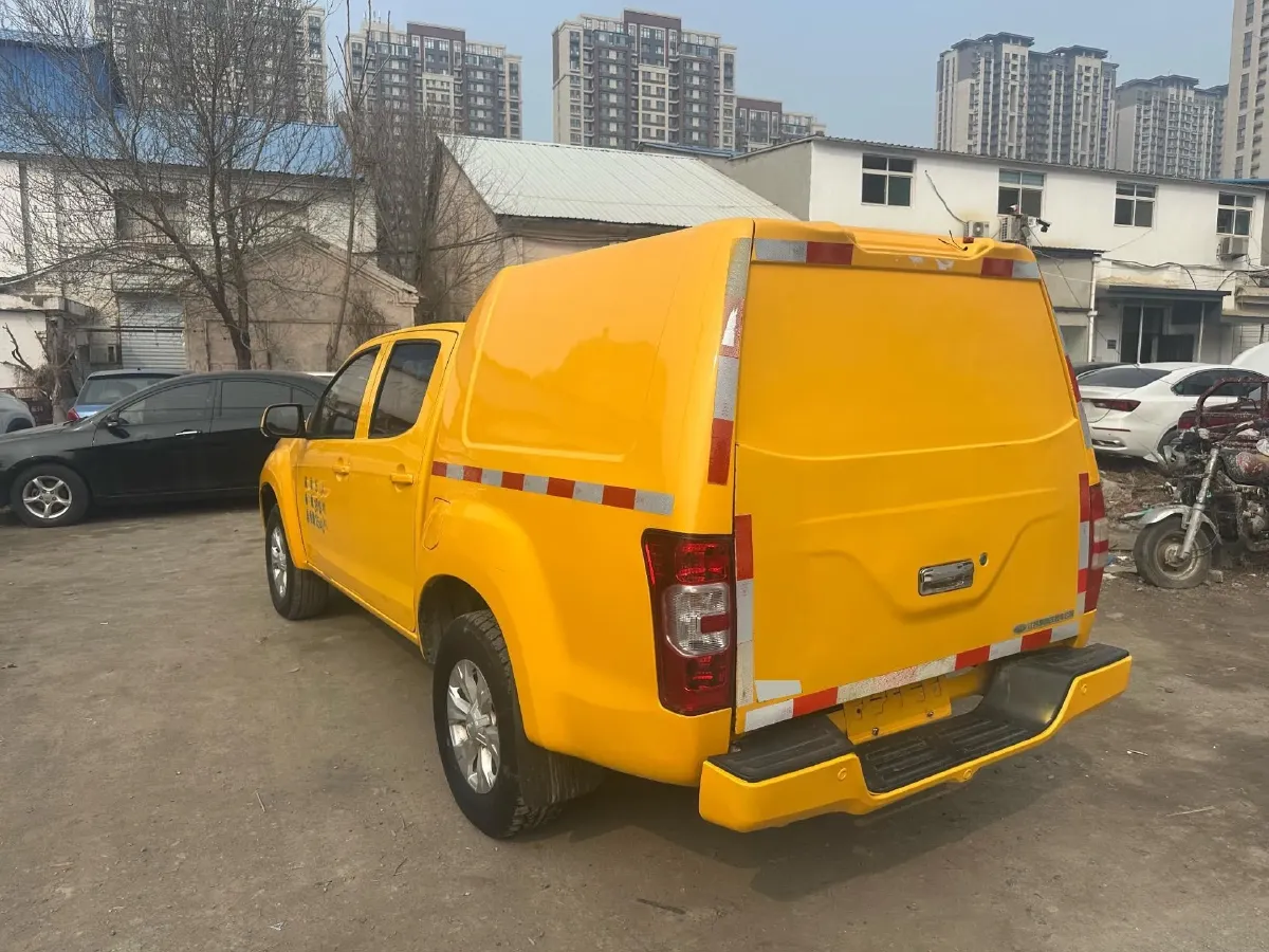 2019 Isuzu RE-MAX Jim 2.0T 204HP L4 5MT,autocango,china used car exporter,china ev exporter,chinese used car exporter,chinese used ev exporter