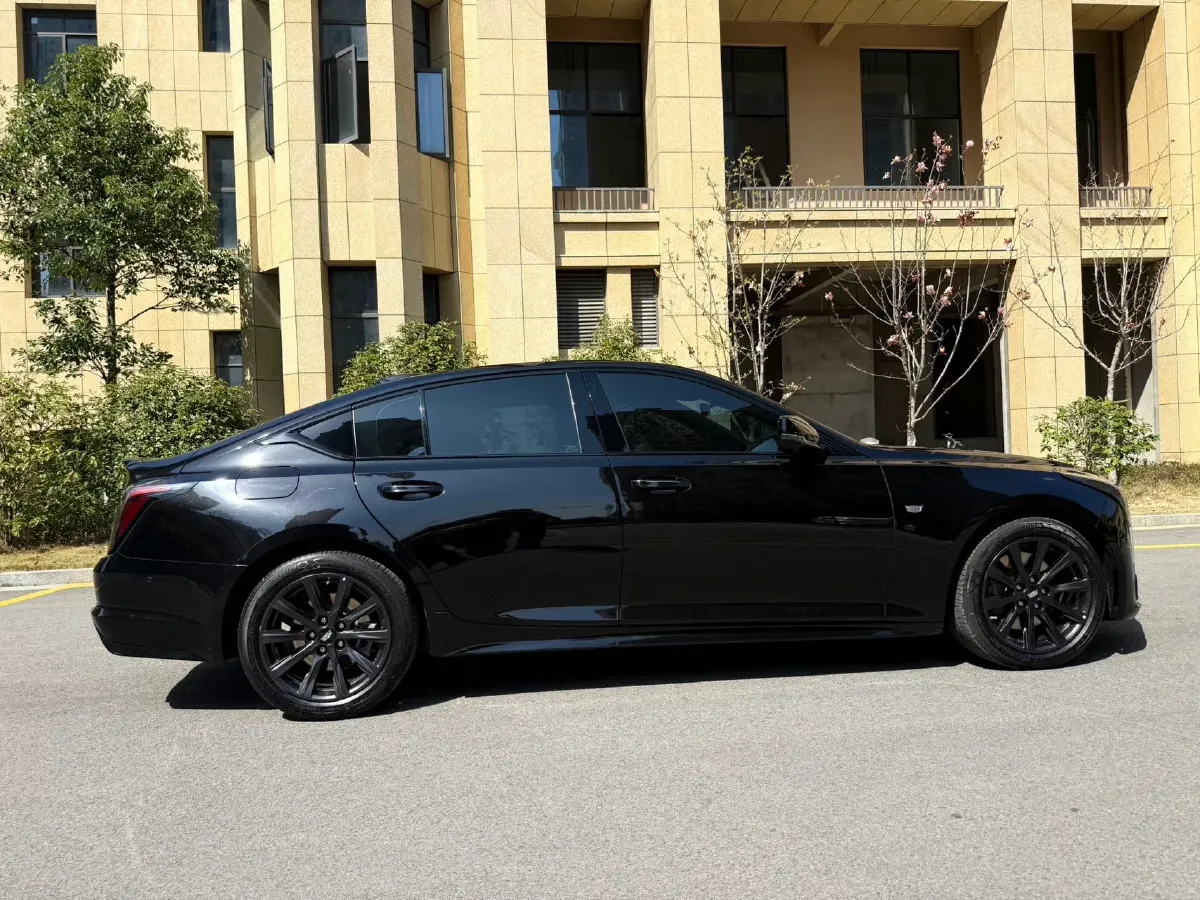 2024 Cadillac CT5 2.0T 237HP L4 10AT,autocango,china used car exporter,china ev exporter,chinese used car exporter,chinese used ev exporter