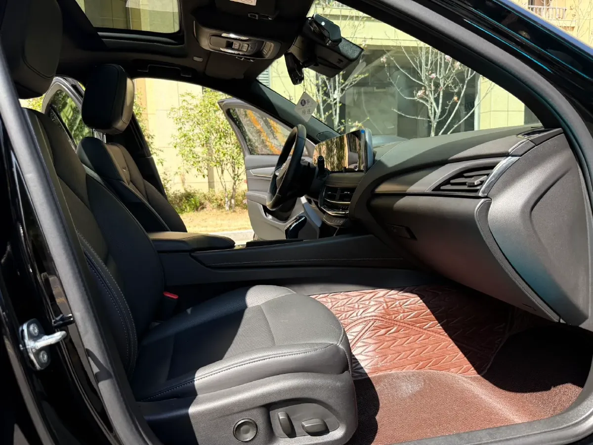 2024 Cadillac CT5 2.0T 237HP L4 10AT,autocango,china used car exporter,china ev exporter,chinese used car exporter,chinese used ev exporter