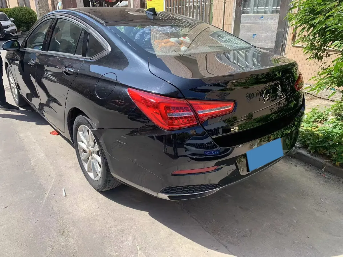 2019 HongQi H5 1.8T 180HP L4 6AT,autocango,china used car exporter,china ev exporter,chinese used car exporter,chinese used ev exporter