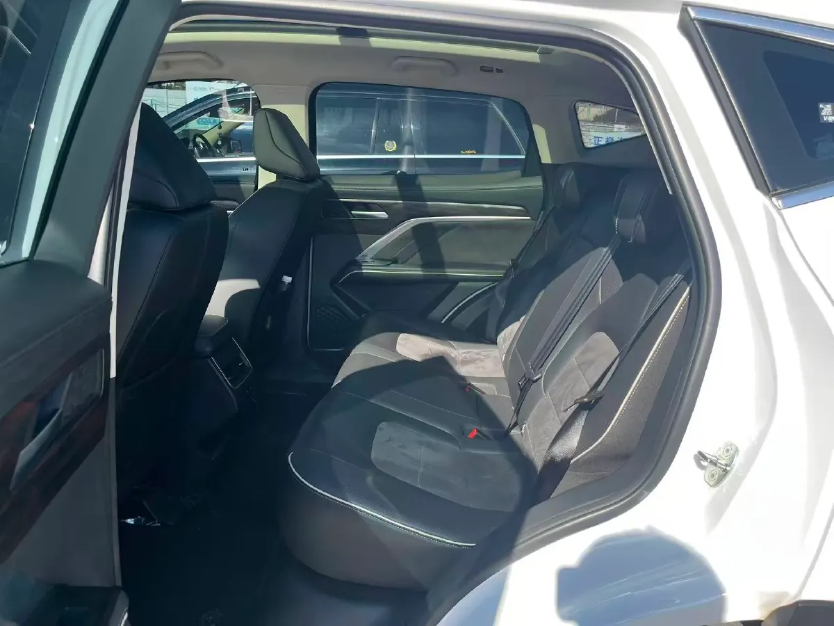 2023 Haval H6 1.5T 150HP L4 7DCT,autocango,china used car exporter,china ev exporter,chinese used car exporter,chinese used ev exporter