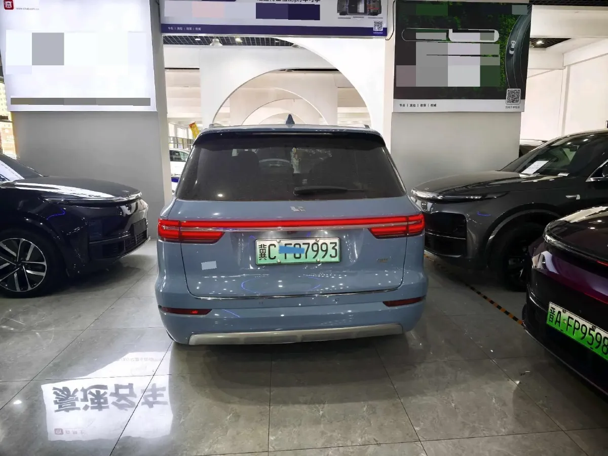 2021 Li ONE Range Extended 131HP REEV 40.5KWH,autocango,china used car exporter,china ev exporter,chinese used car exporter,chinese used ev exporter