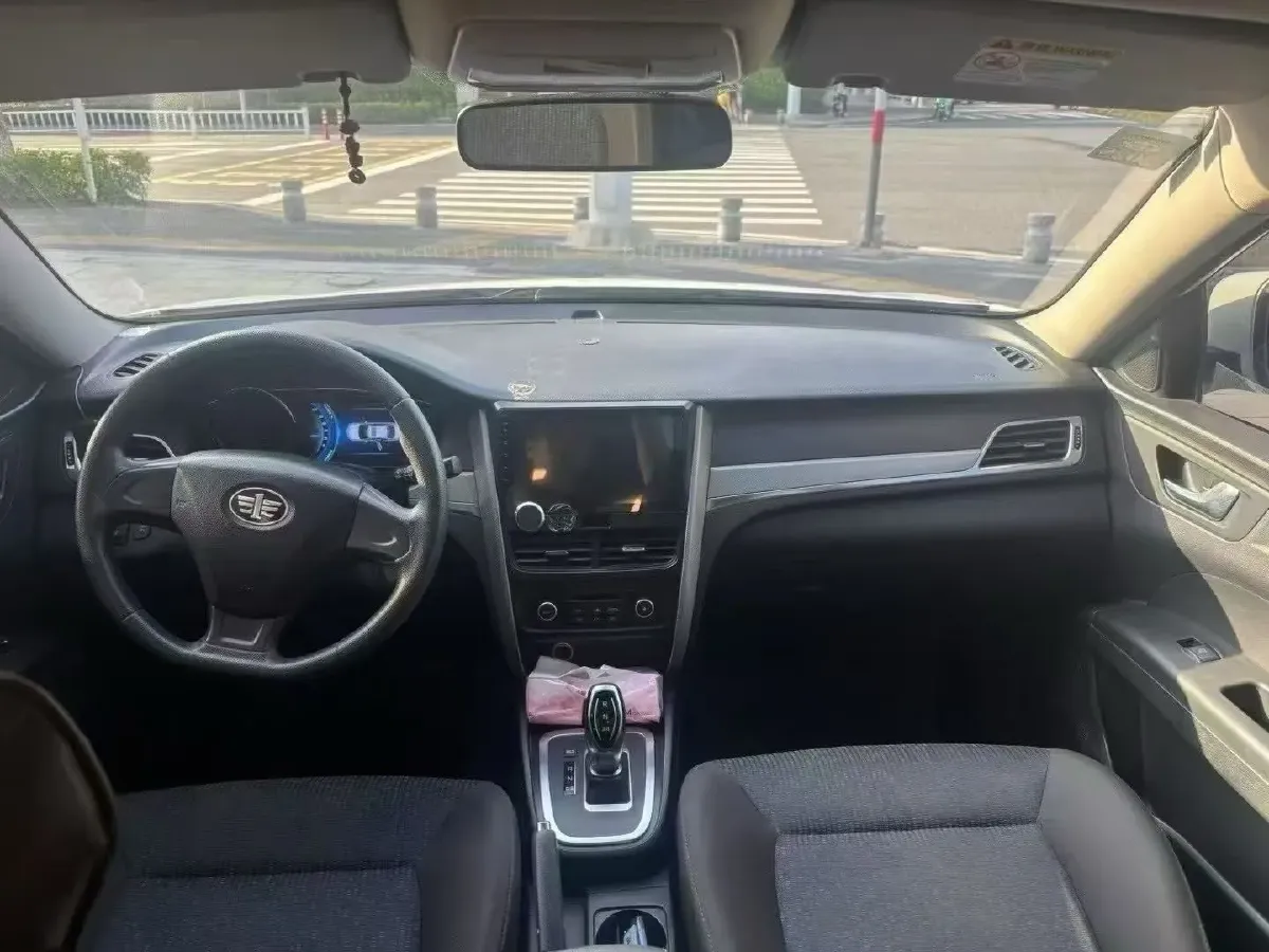 2019 Bestune B30 EV BEV 51.06KWH,autocango,china used car exporter,china ev exporter,chinese used car exporter,chinese used ev exporter