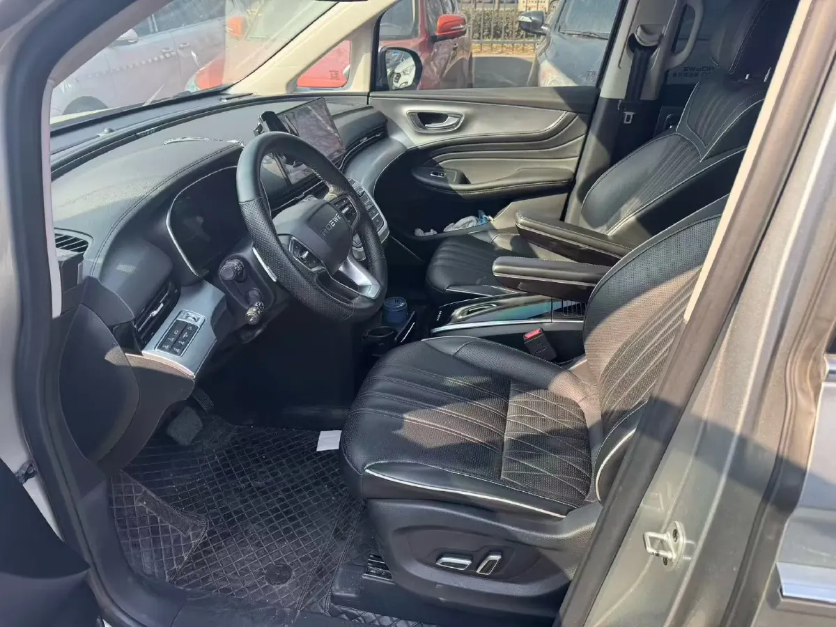 2021 Roewe iMAX8 2.0T 234HP L4 8AT,autocango,china used car exporter,china ev exporter,chinese used car exporter,chinese used ev exporter