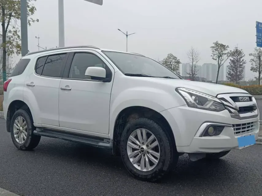 2018 Isuzu Mu-X 1.9T 163HP L4 6AT,autocango,china used car exporter,china ev exporter,chinese used car exporter,chinese used ev exporter
