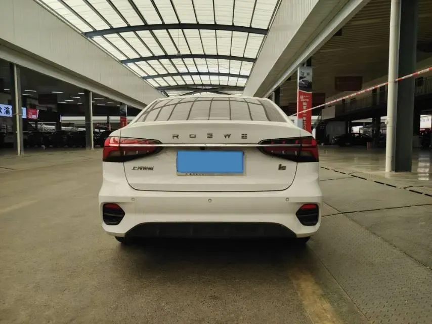 2021 Roewe i5 1.5L 120HP L4 CVT,autocango,china used car exporter,china ev exporter,chinese used car exporter,chinese used ev exporter