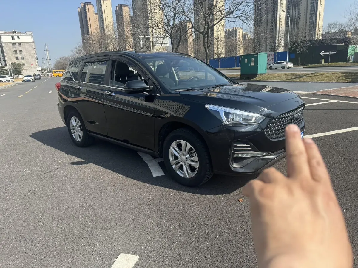 2019 Haval M6 1.5T 150HP L4 7DCT,autocango,china used car exporter,china ev exporter,chinese used car exporter,chinese used ev exporter