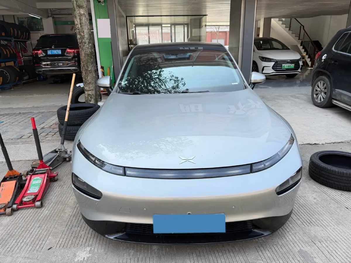 2022 Xpeng P7 BEV 60.2KWH,autocango,china used car exporter,china ev exporter,chinese used car exporter,chinese used ev exporter