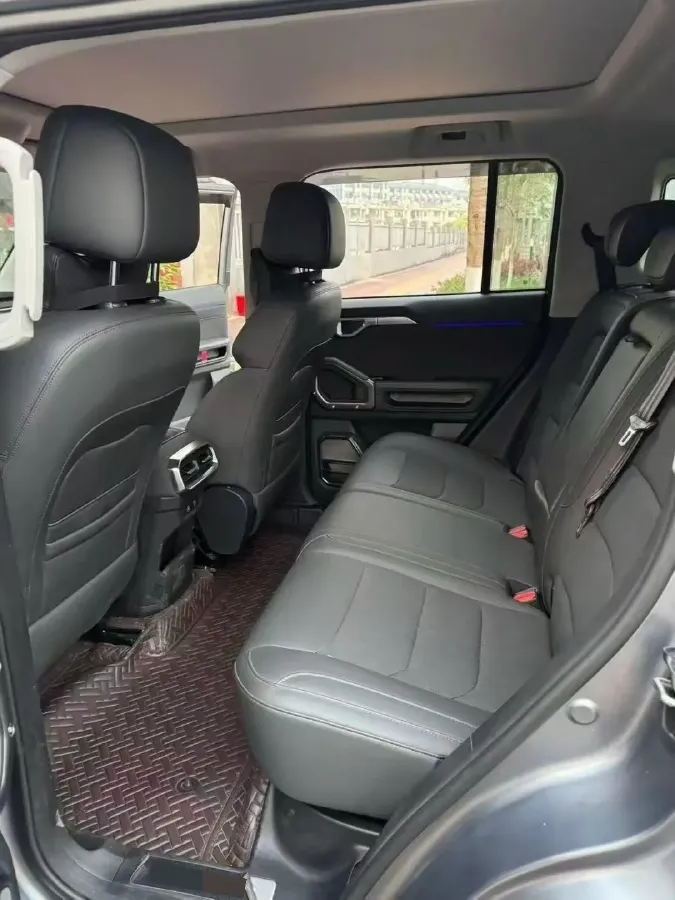 2023 Jetour Traveller 2.0T 254HP L4 8AT,autocango,china used car exporter,china ev exporter,chinese used car exporter,chinese used ev exporter