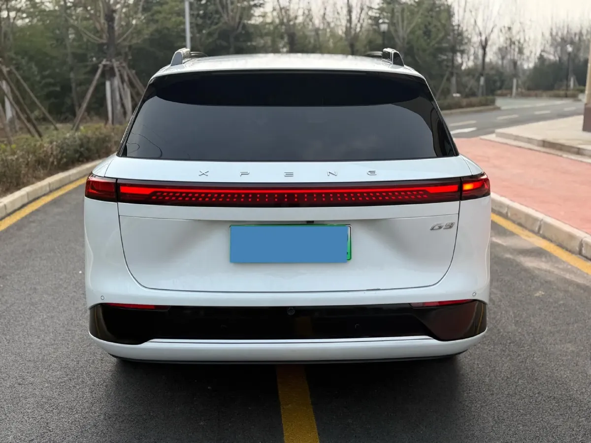 2022 Xpeng G9 BEV 78.2KWH,autocango,china used car exporter,china ev exporter,chinese used car exporter,chinese used ev exporter