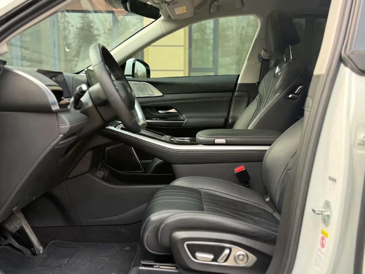 2022 Xpeng G9 BEV 78.2KWH,autocango,china used car exporter,china ev exporter,chinese used car exporter,chinese used ev exporter