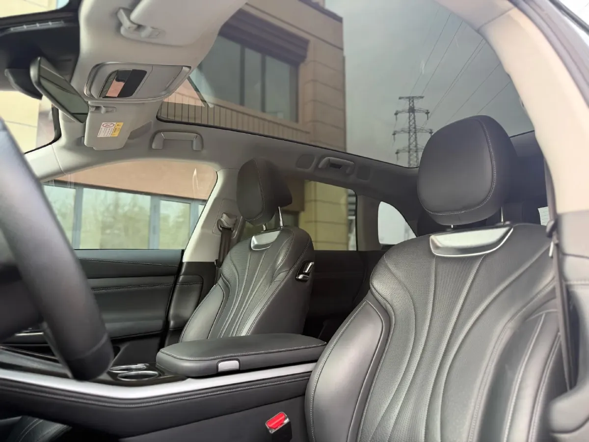 2022 Xpeng G9 BEV 78.2KWH,autocango,china used car exporter,china ev exporter,chinese used car exporter,chinese used ev exporter