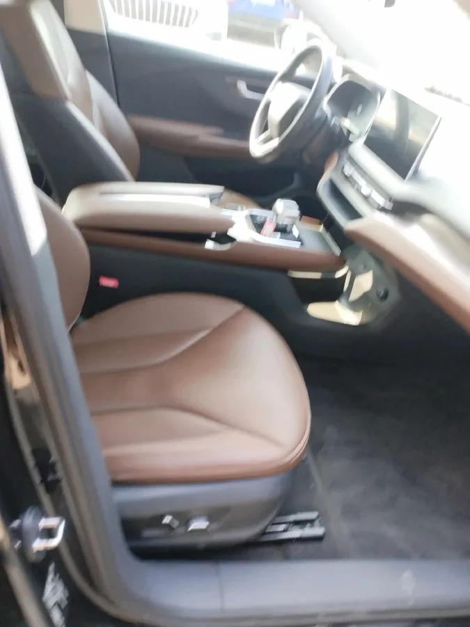 2021 HongQi E-QM5 BEV 54KWH,autocango,china used car exporter,china ev exporter,chinese used car exporter,chinese used ev exporter