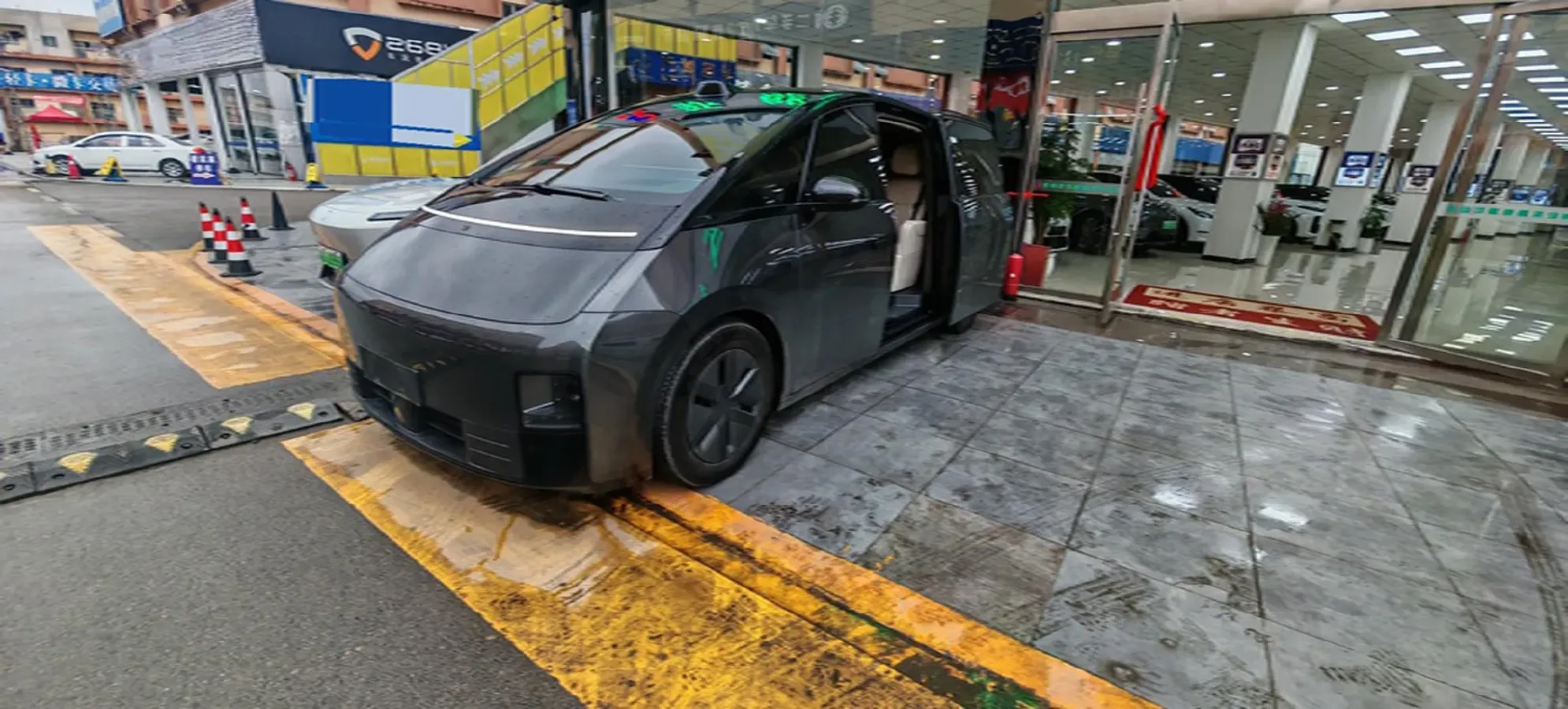 2024 Li MEGA BEV 102.7KWH,autocango,china used car exporter,china ev exporter,chinese used car exporter,chinese used ev exporter