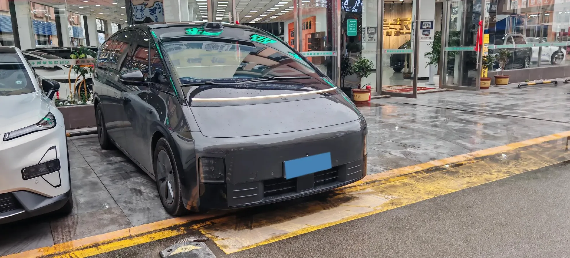 2024 Li MEGA BEV 102.7KWH,autocango,china used car exporter,china ev exporter,chinese used car exporter,chinese used ev exporter