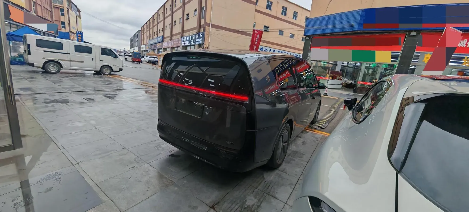 2024 Li MEGA BEV 102.7KWH,autocango,china used car exporter,china ev exporter,chinese used car exporter,chinese used ev exporter