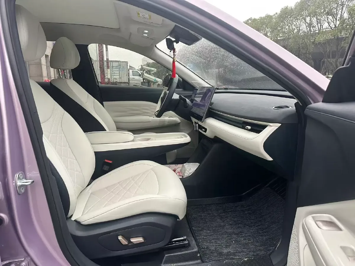 2025 ARCFOX T1 BEV,autocango,china used car exporter,china ev exporter,chinese used car exporter,chinese used ev exporter