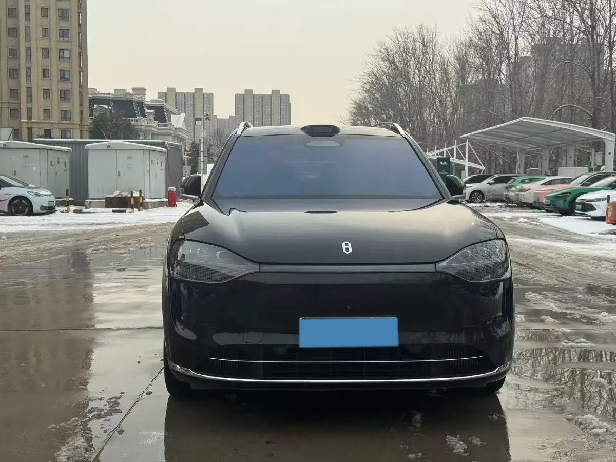 2024 AITO AITO M9 1.5T 152HP L4 REEV 42KWH,autocango,china used car exporter,china ev exporter,chinese used car exporter,chinese used ev exporter