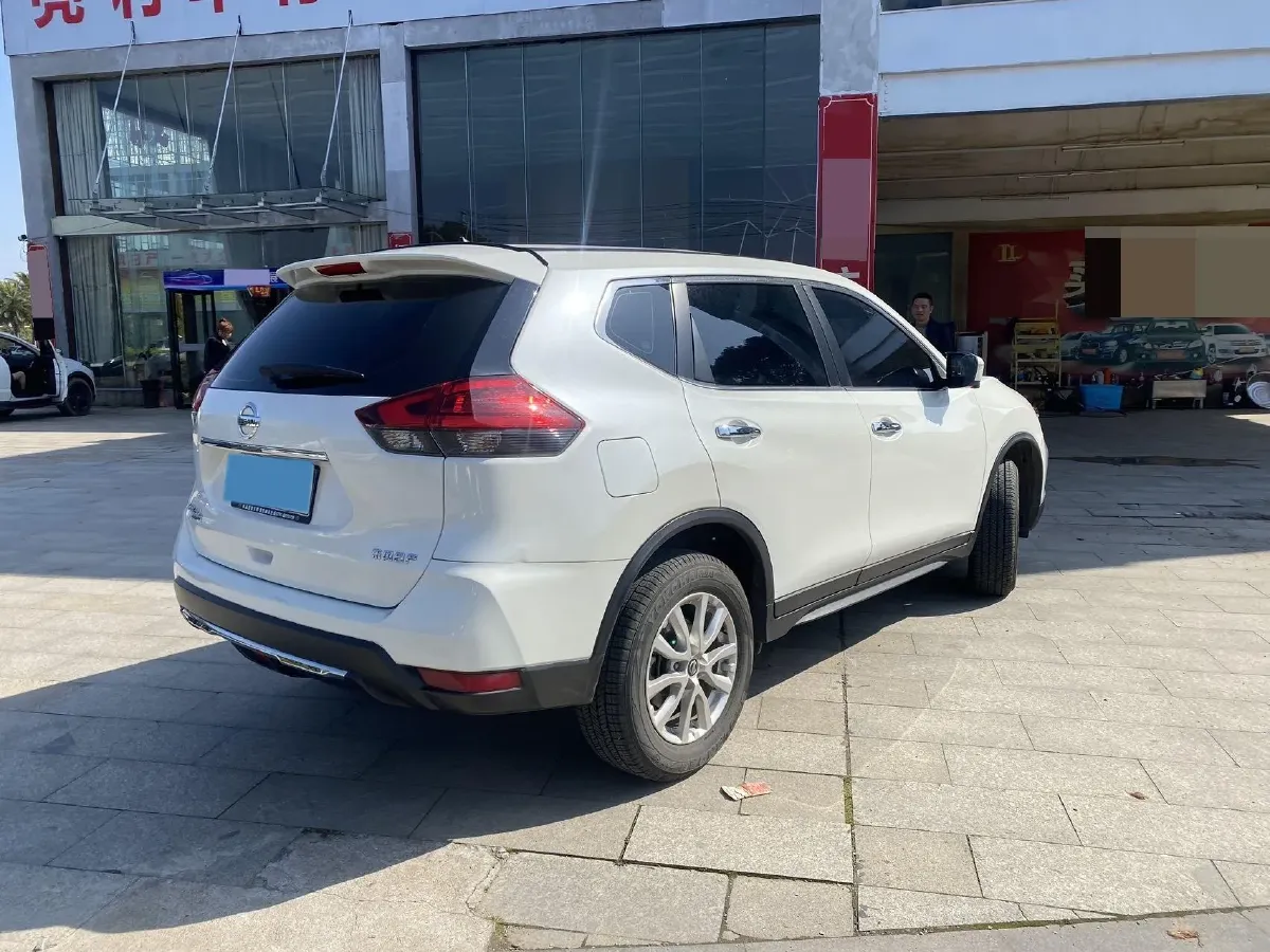 2023 Nissan X-Trail 2.0L 151HP L4 CVT,autocango,china used car exporter,china ev exporter,chinese used car exporter,chinese used ev exporter