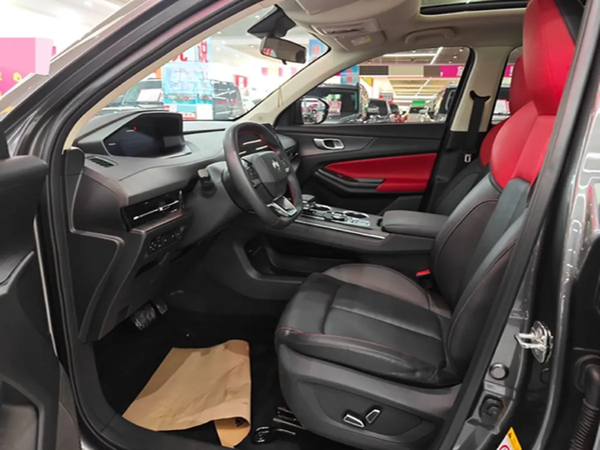 2022 ChangAn Oshan X7 Plus 1.5T 188HP L4 7DCT,autocango,china used car exporter,china ev exporter,chinese used car exporter,chinese used ev exporter