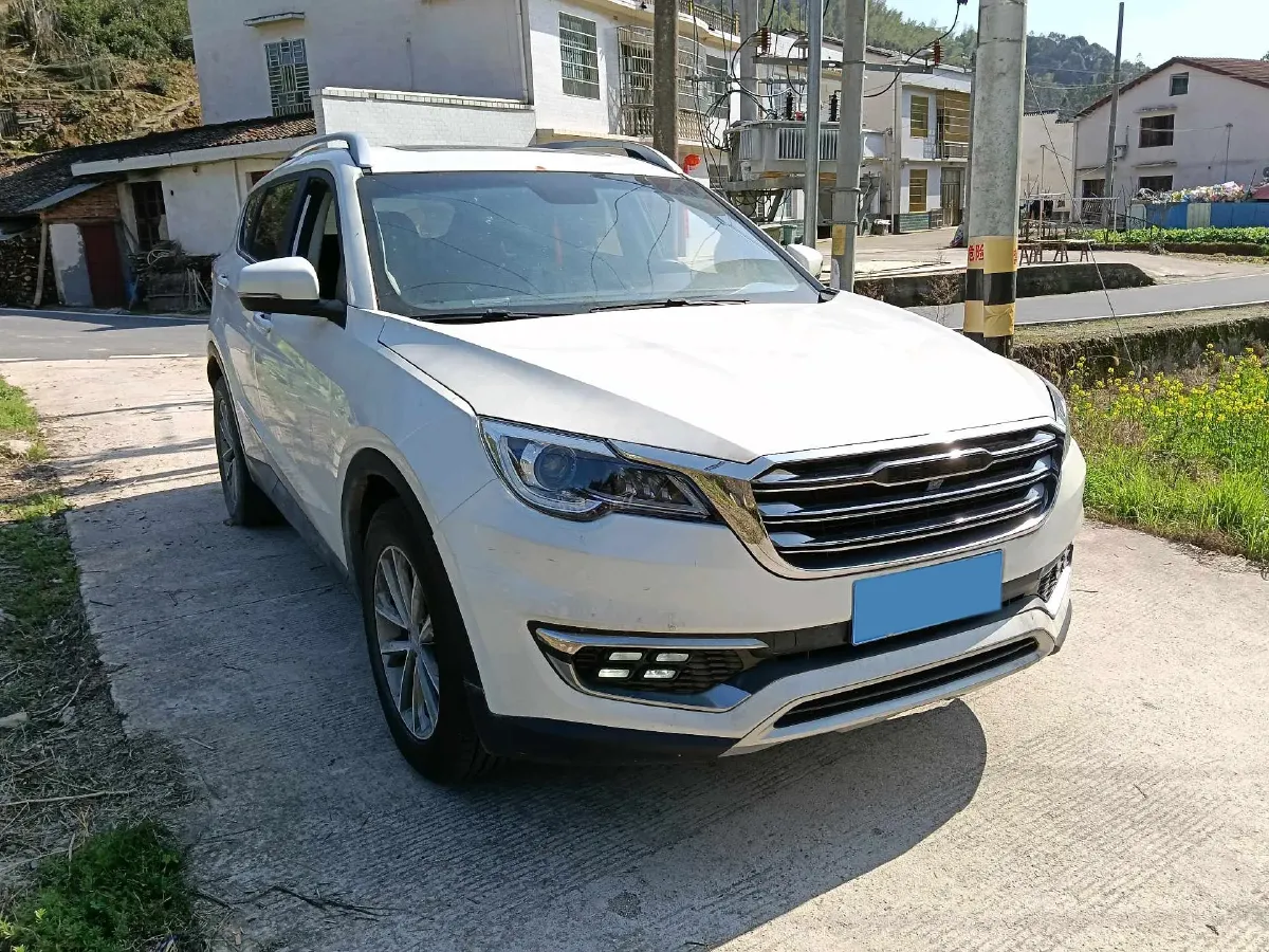 2018 Jetour X70 1.5T 147HP L4 5MT,autocango,china used car exporter,china ev exporter,chinese used car exporter,chinese used ev exporter