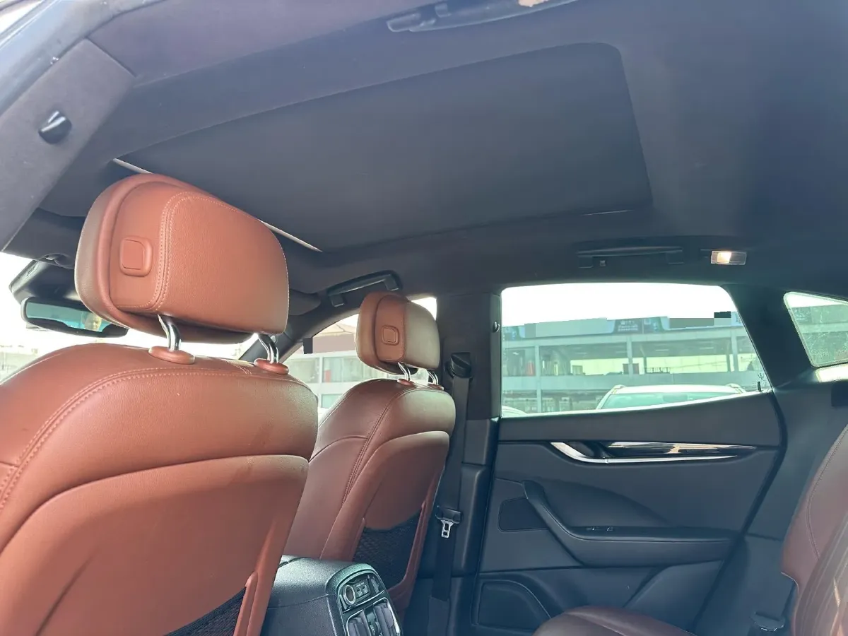 2018 Jaguar XJ 3.0T 340HP V6 8AT,autocango,china used car exporter,china ev exporter,chinese used car exporter,chinese used ev exporter