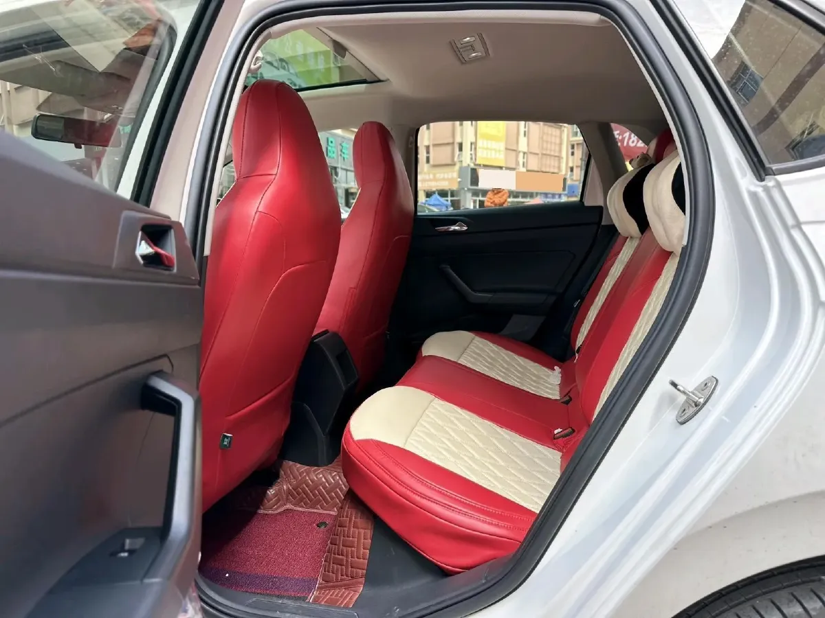 2021 Bestune T55 1.5T 169HP L4 7DCT,autocango,china used car exporter,china ev exporter,chinese used car exporter,chinese used ev exporter