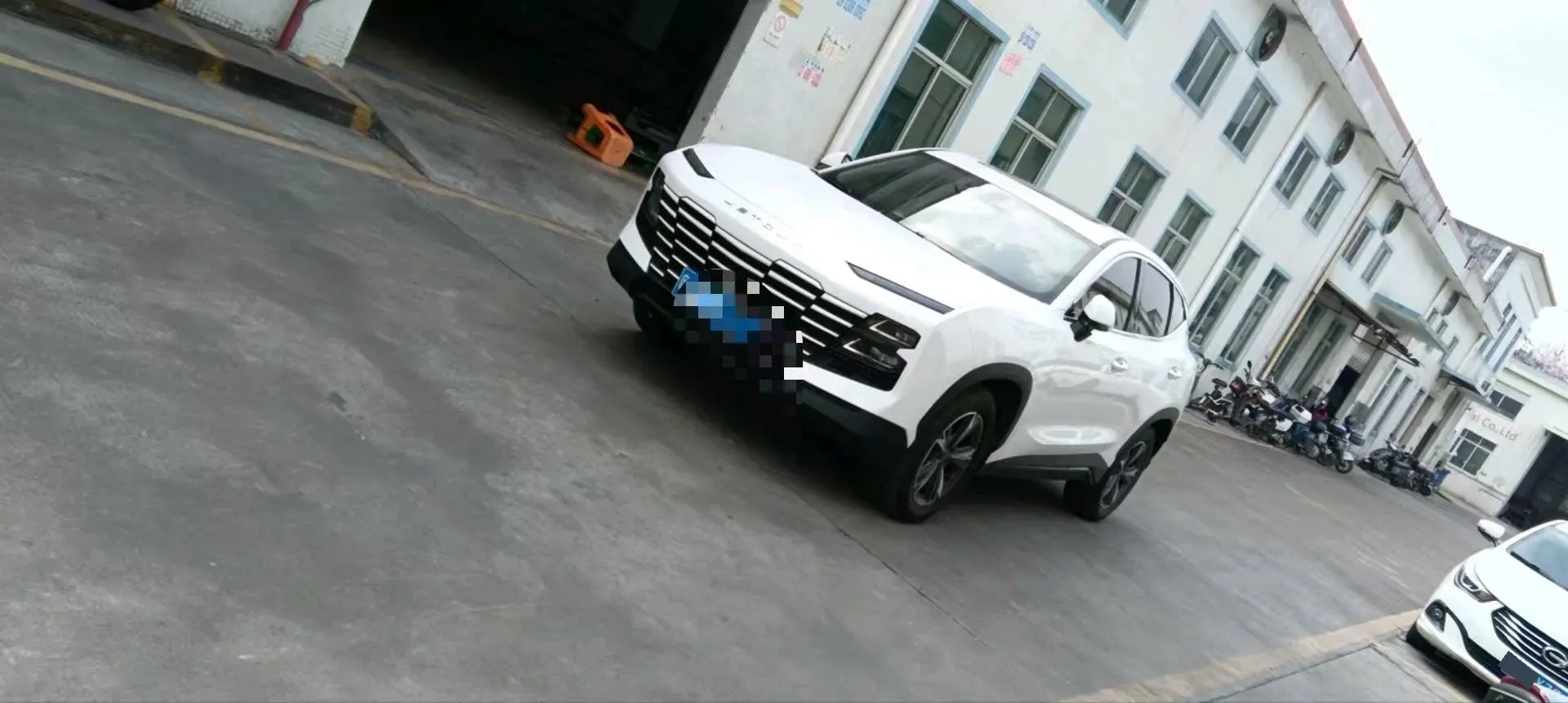 2024 Jetour DASHING 1.5T 156HP L4 6DCT,autocango,china used car exporter,china ev exporter,chinese used car exporter,chinese used ev exporter