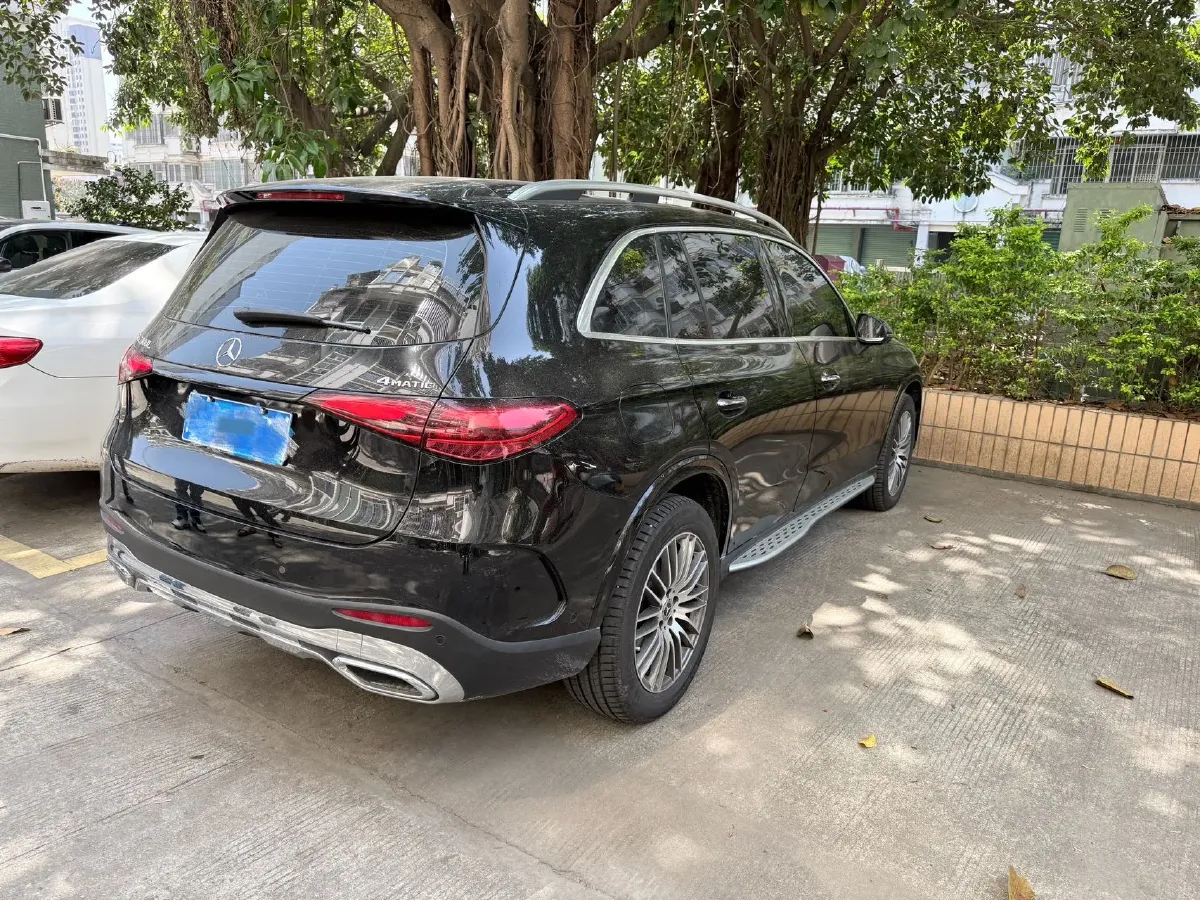 2024 Mercedes-Benz GLC Class 2.0T 258HP L4 9AT,autocango,china used car exporter,china ev exporter,chinese used car exporter,chinese used ev exporter