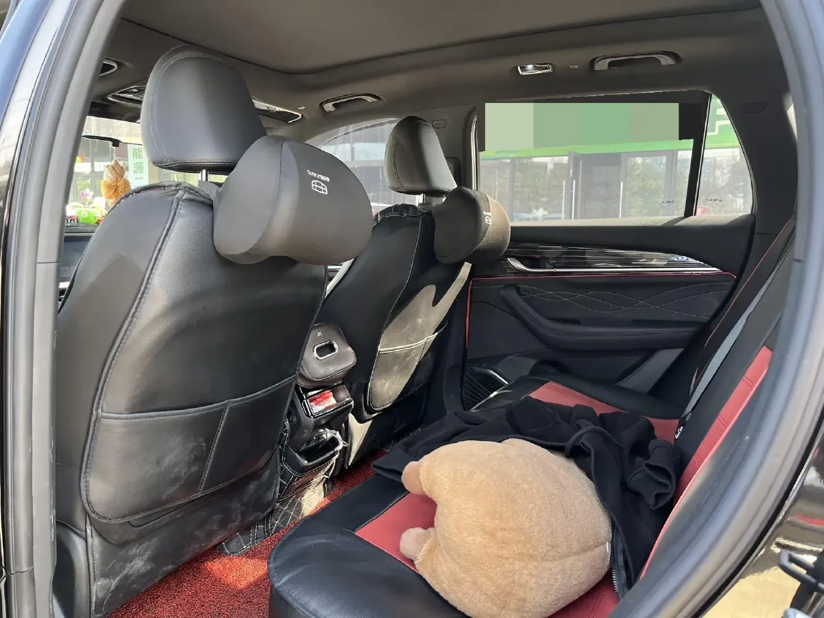 2024 Geely Monjaro 2.0T 218HP L4 7DCT,autocango,china used car exporter,china ev exporter,chinese used car exporter,chinese used ev exporter