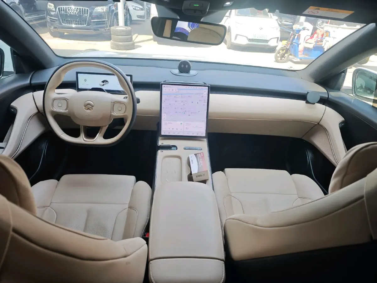 2022 JunTian HeiWuShi Youth 2.0T 203HP L4 6AT,autocango,china used car exporter,china ev exporter,chinese used car exporter,chinese used ev exporter