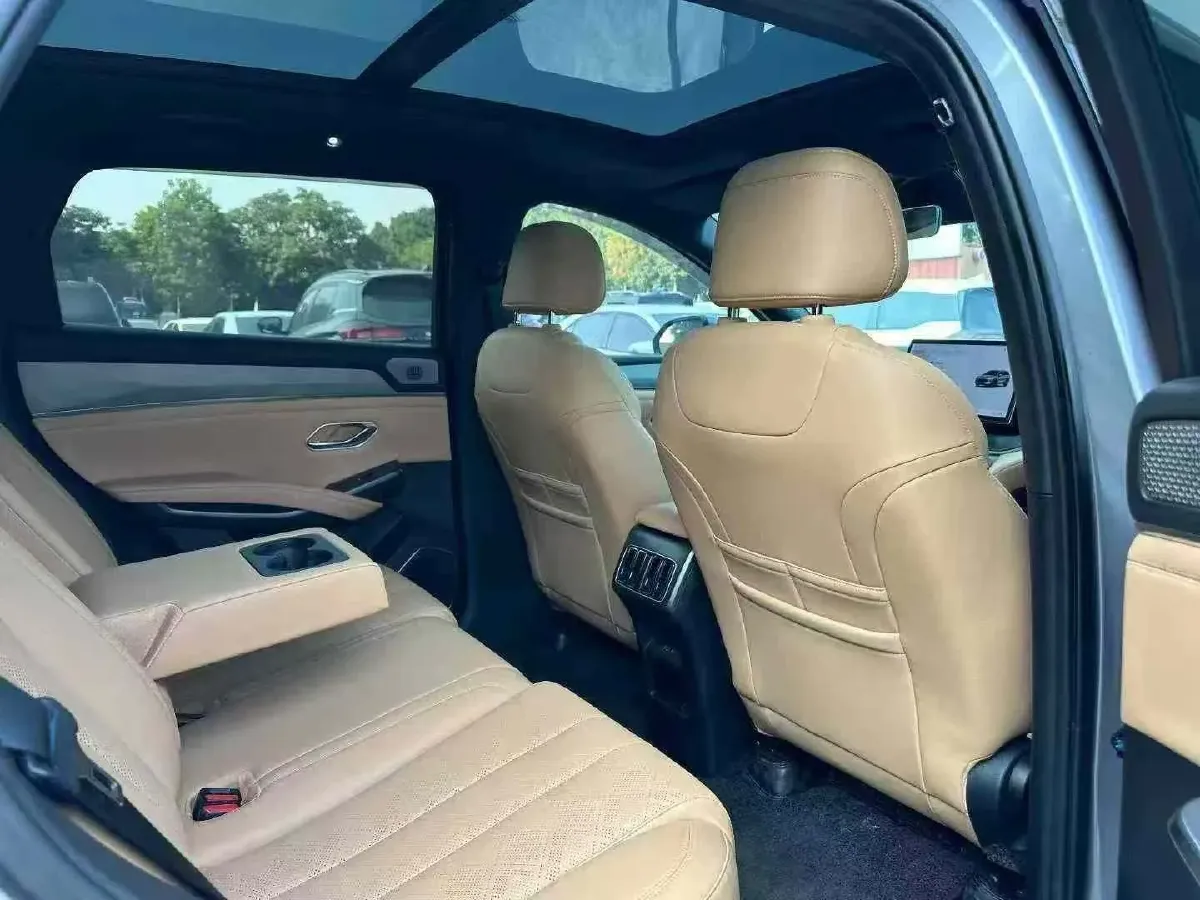 2024 BYD SongL DM-i 1.5L 101HP L4 E-CVT PHEV 18.3KWH,autocango,china used car exporter,china ev exporter,chinese used car exporter,chinese used ev exporter