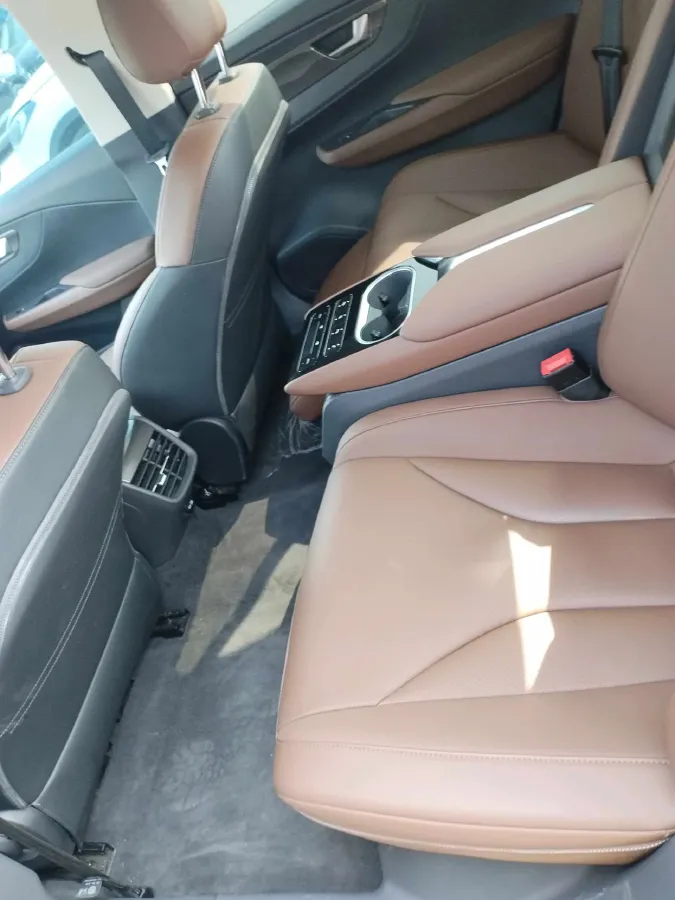 2021 HongQi E-QM5 BEV 54KWH,autocango,china used car exporter,china ev exporter,chinese used car exporter,chinese used ev exporter