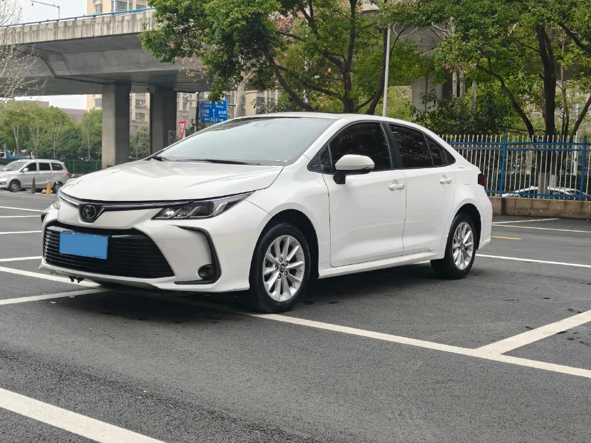 2023 Toyota Corolla 1.2T 116HP L4 CVT,autocango,china used car exporter,china ev exporter,chinese used car exporter,chinese used ev exporter