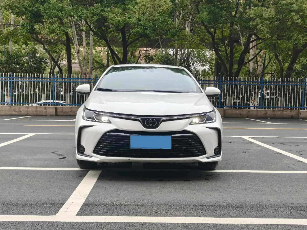 2023 Toyota Corolla 1.2T 116HP L4 CVT,autocango,china used car exporter,china ev exporter,chinese used car exporter,chinese used ev exporter