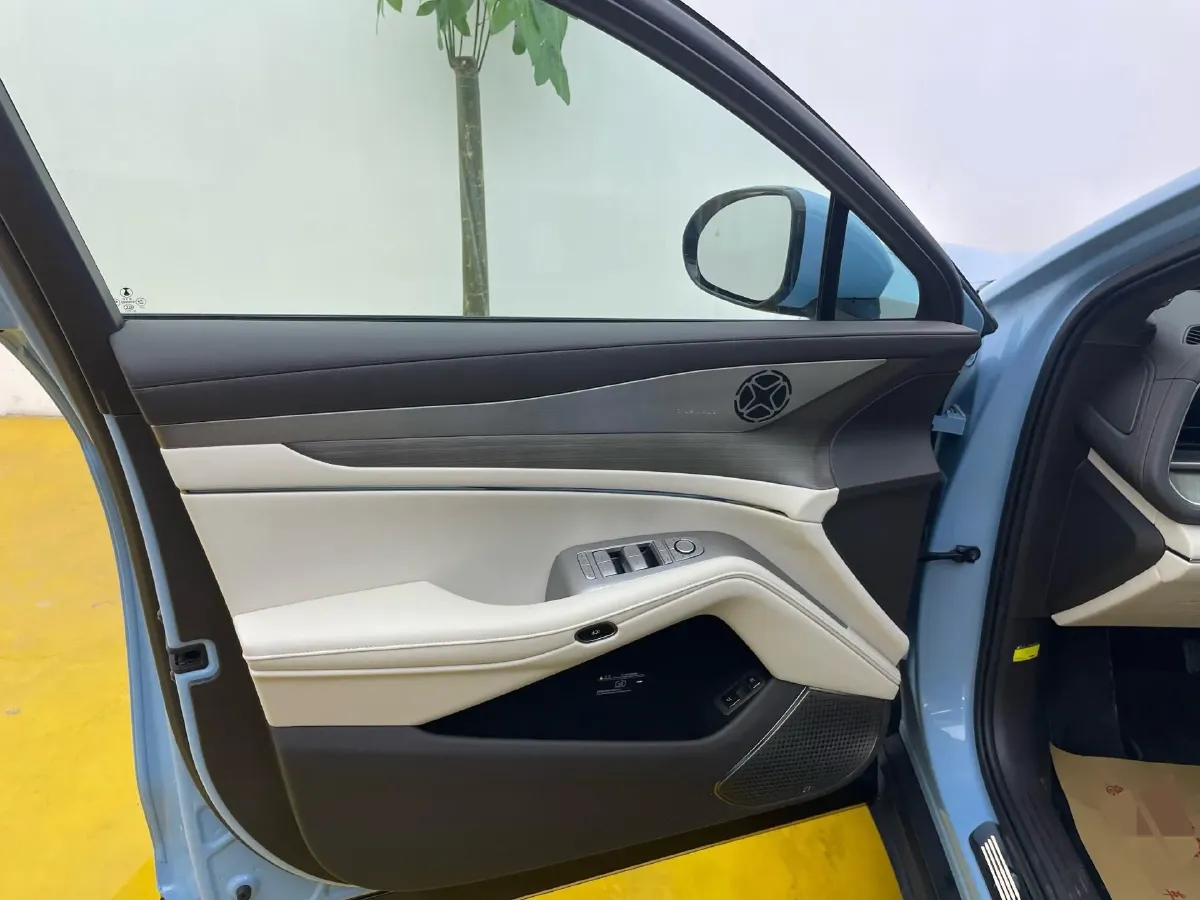 2024 Denza N7 BEV 91.3KWH,autocango,china used car exporter,china ev exporter,chinese used car exporter,chinese used ev exporter