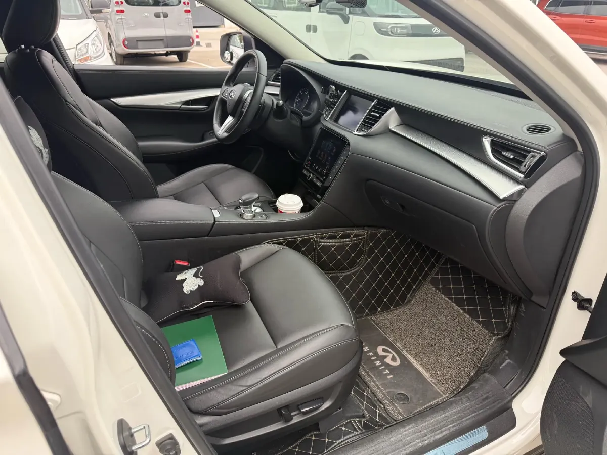 2020 Infiniti QX50 2.0T 245HP L4 CVT,autocango,china used car exporter,china ev exporter,chinese used car exporter,chinese used ev exporter