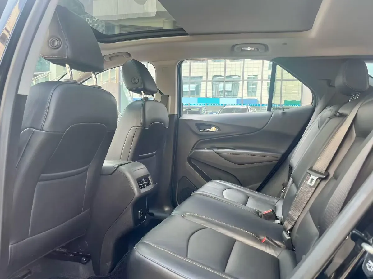 2019 Chevrolet Equinox 1.5T 169HP L4 6AT,autocango,china used car exporter,china ev exporter,chinese used car exporter,chinese used ev exporter